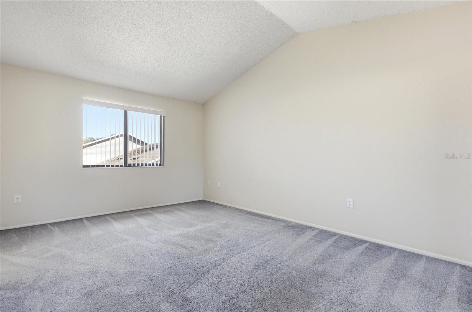 LAKE OLYMPIC TWNHS - Residential