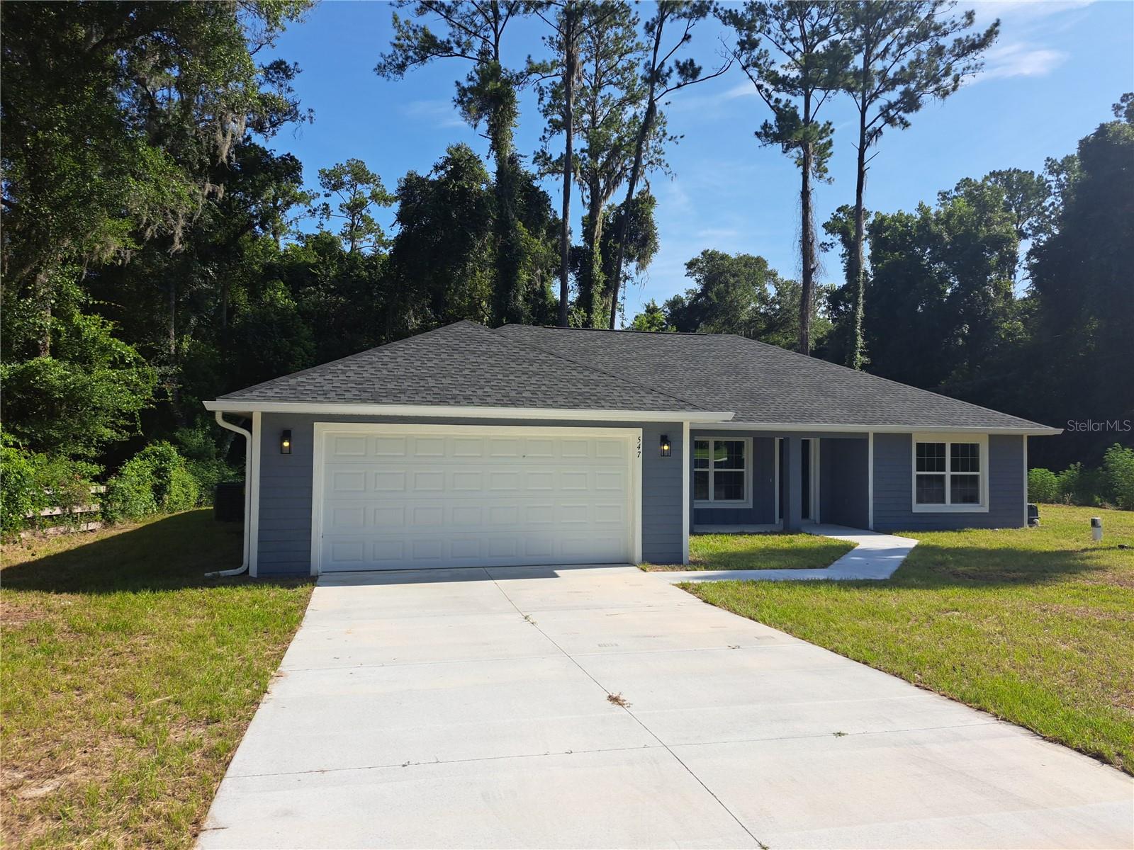 547 GRAPEWOOD LN.