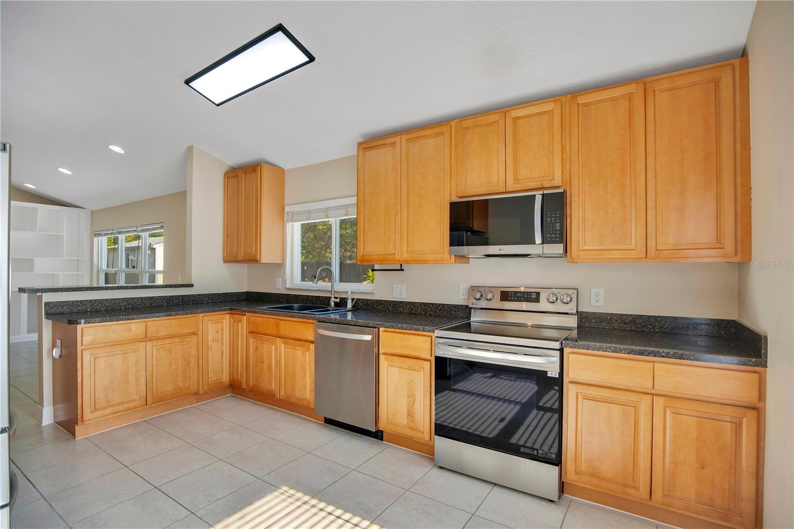 HORSESHOE BEND SEC 02 - Residential