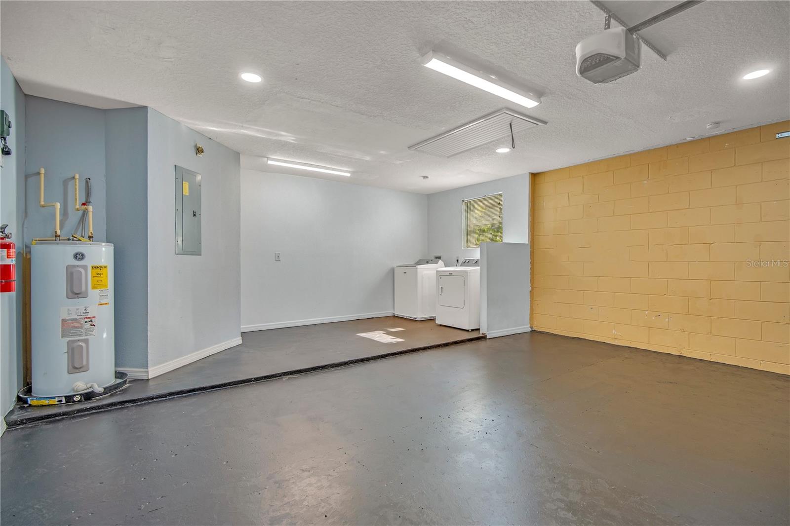 HORSESHOE BEND SEC 02 - Residential