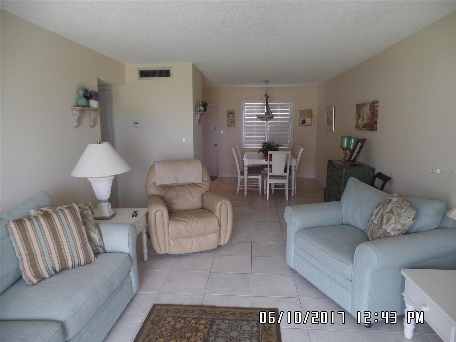 ORMOND HOLIDAY CLUB - Residential Lease