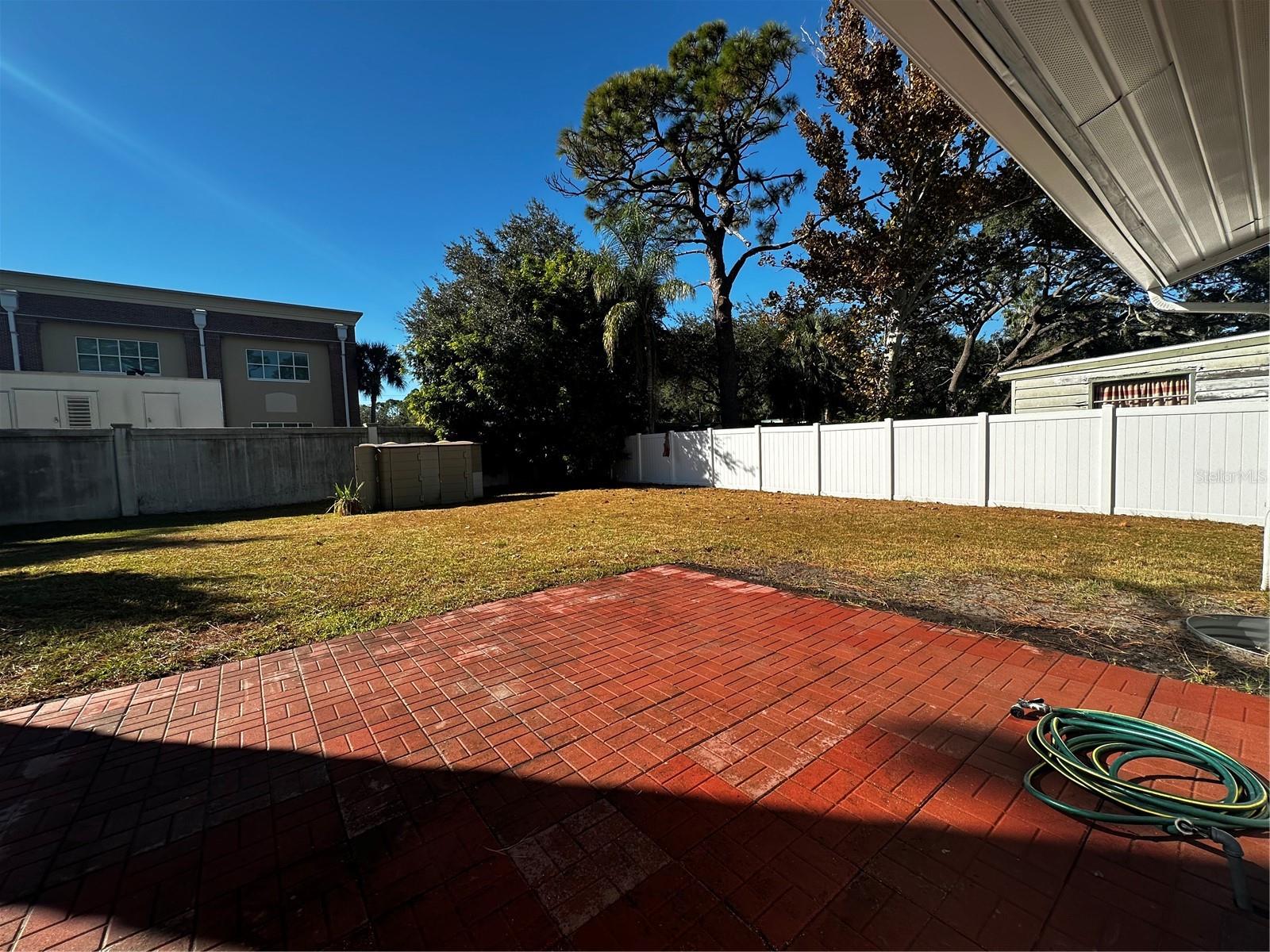 GULF TO BAY GARDENS - Residential