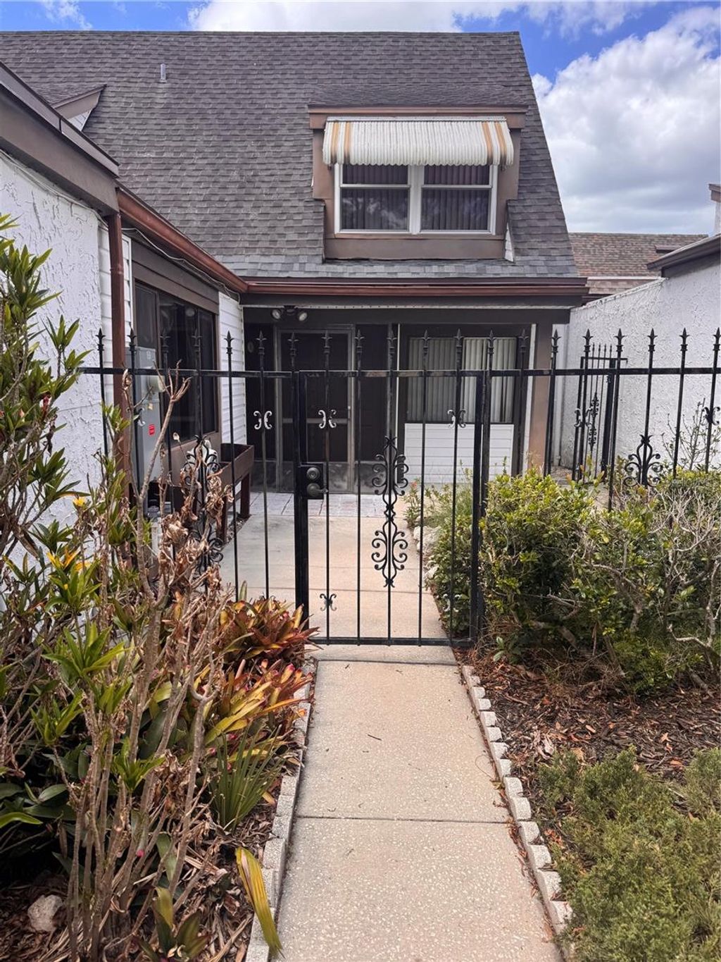 Photo of 7831 Bridle Path Row, Hudson, FL 34667 (MLS # TB8496625)