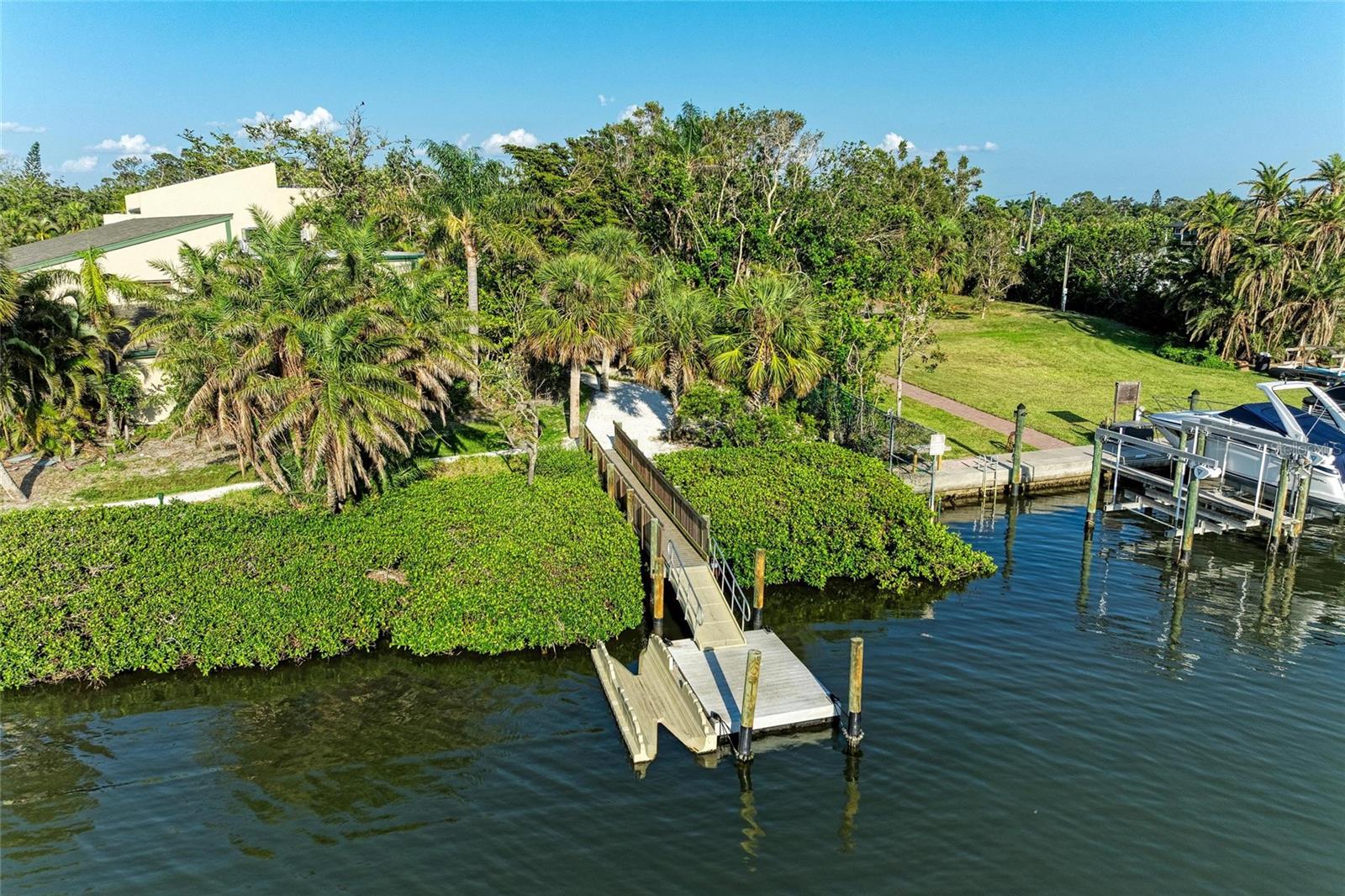 PELICAN COVE - Residential