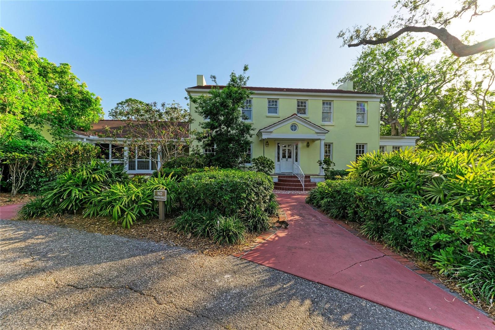 PELICAN COVE - Residential