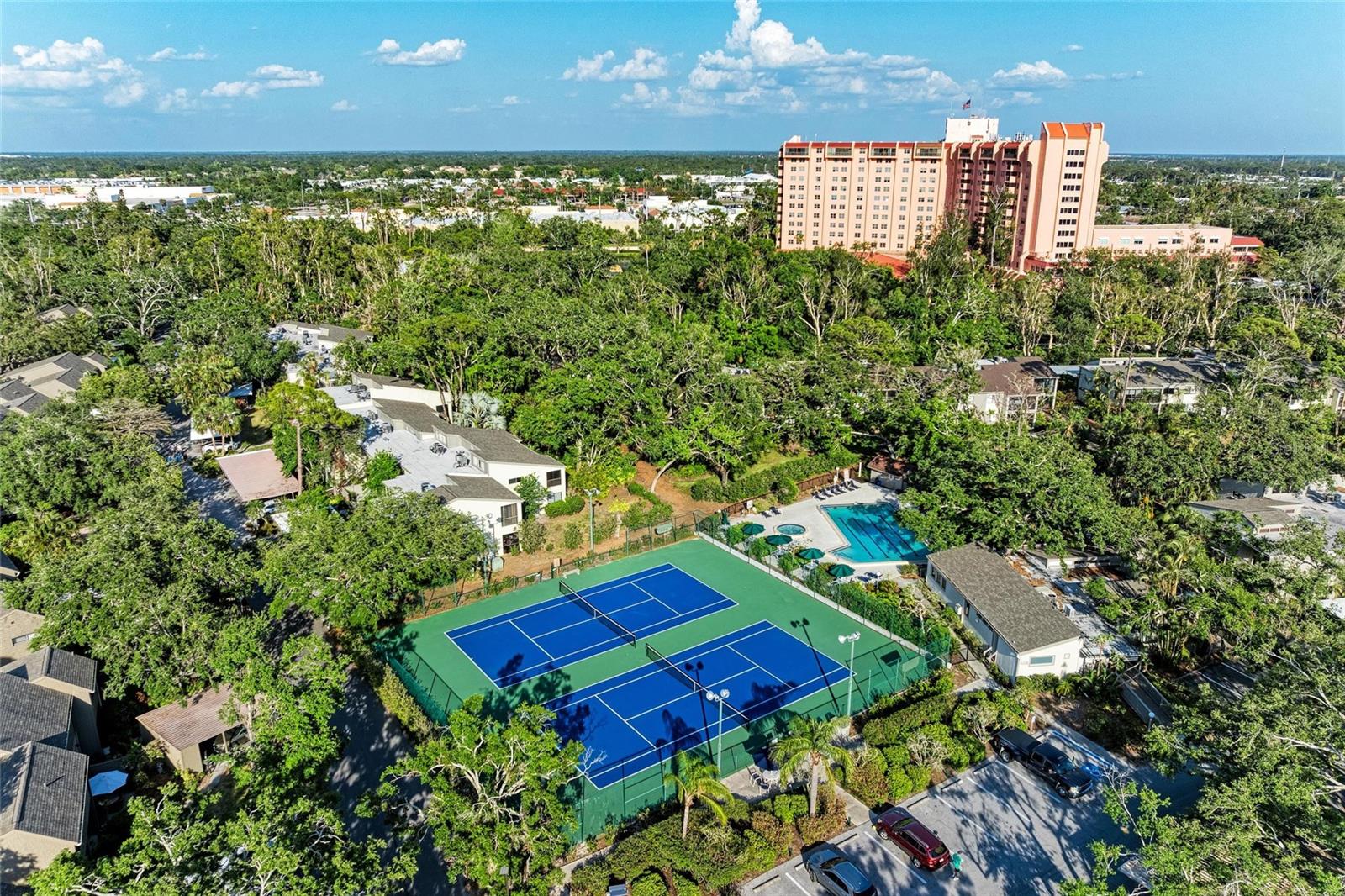 PELICAN COVE - Residential