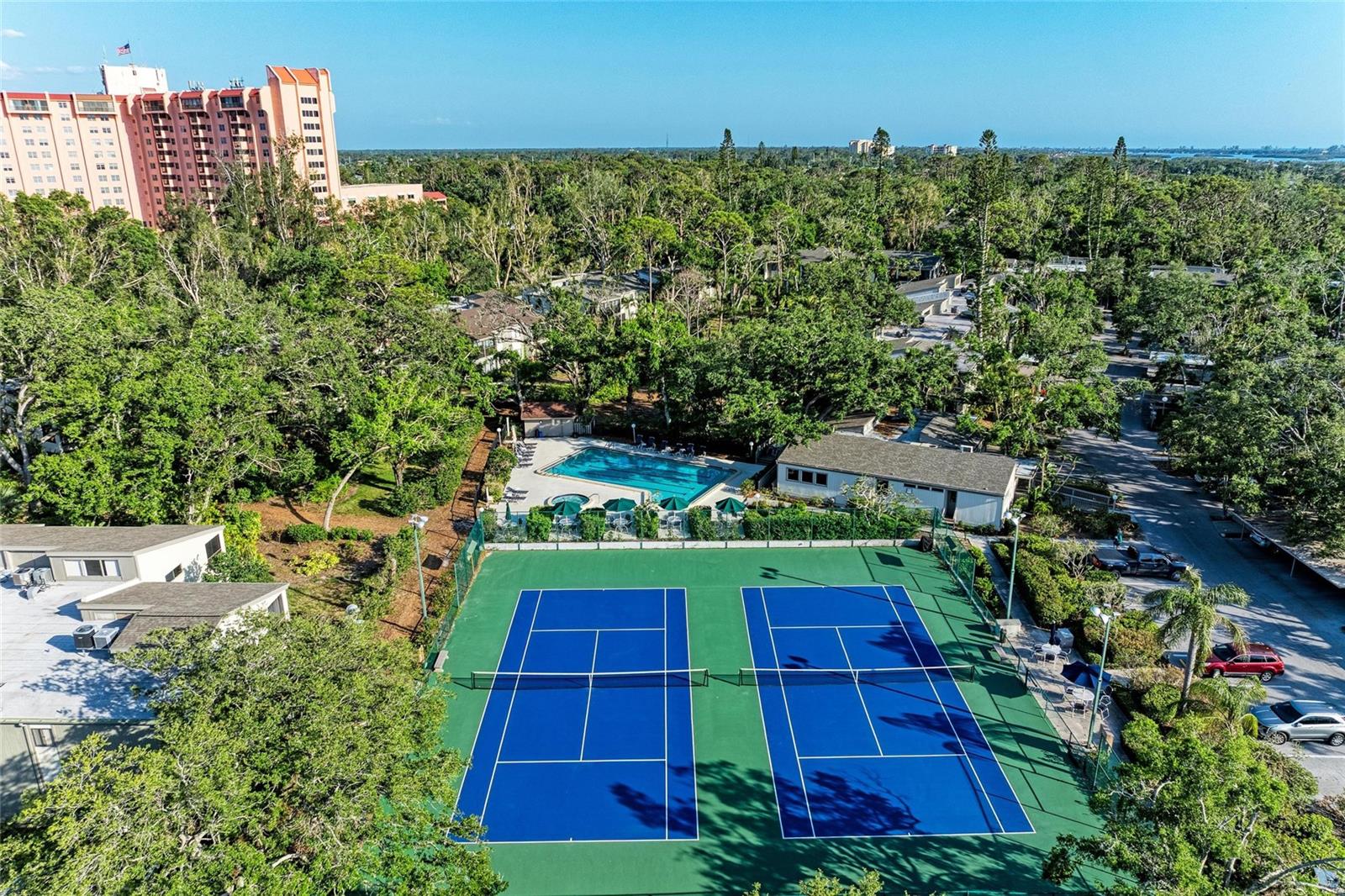 PELICAN COVE - Residential