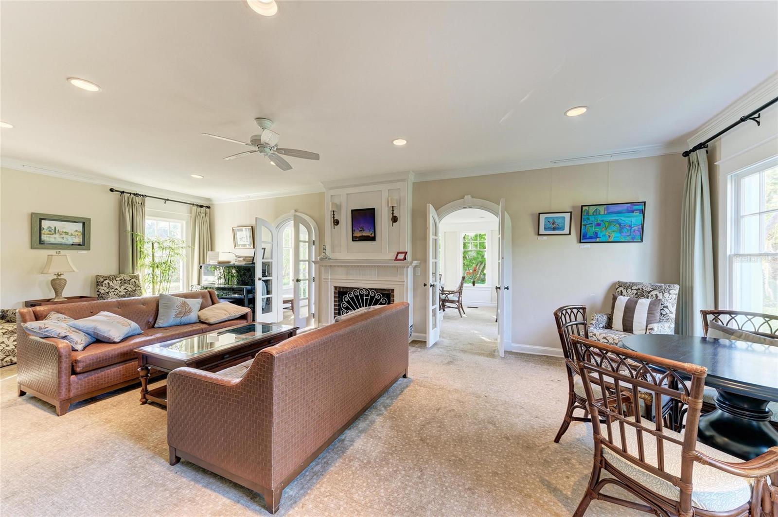 PELICAN COVE - Residential