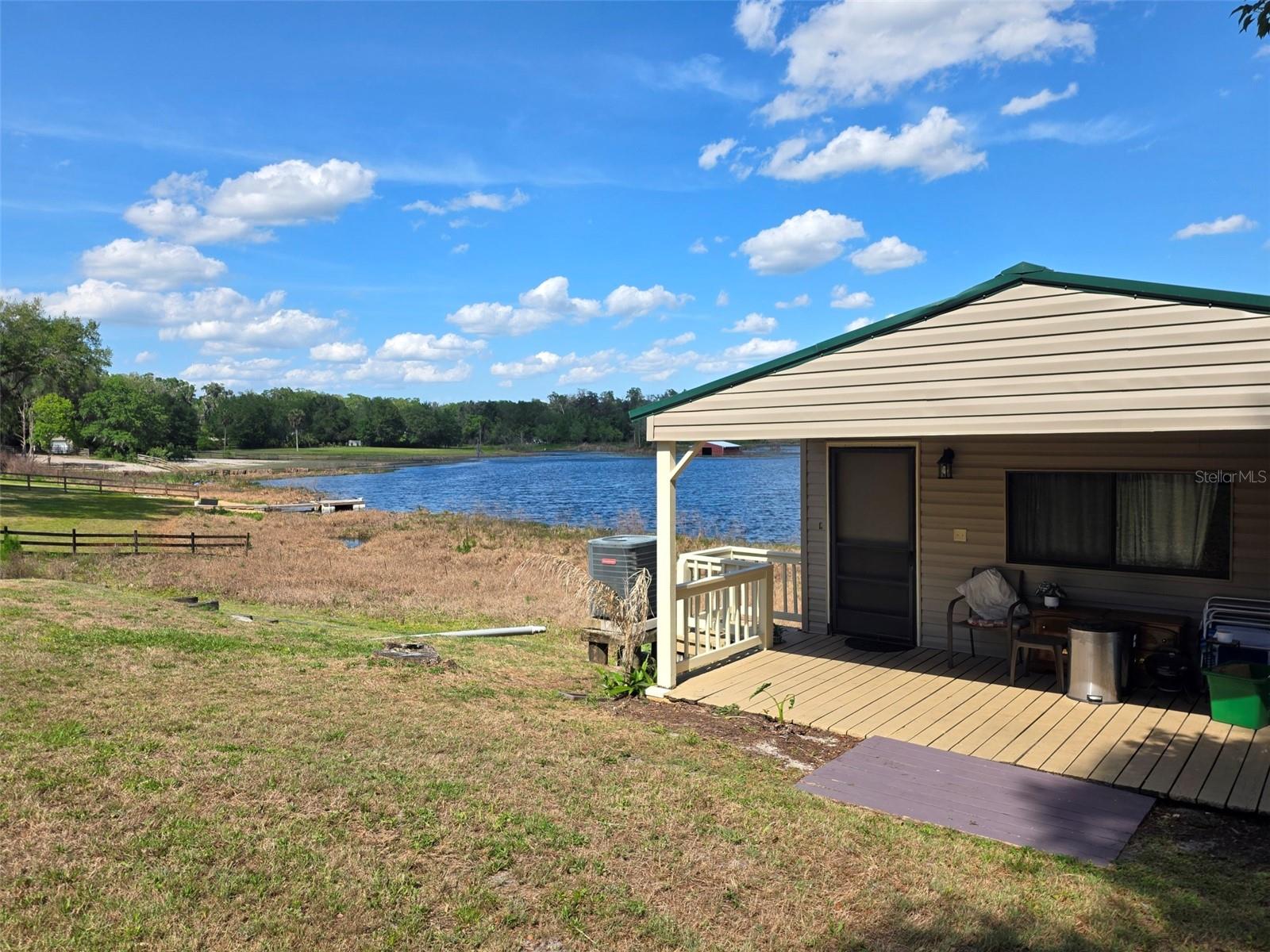 NOT IN SUBDIVISION. UNINCORPORATED - Residential