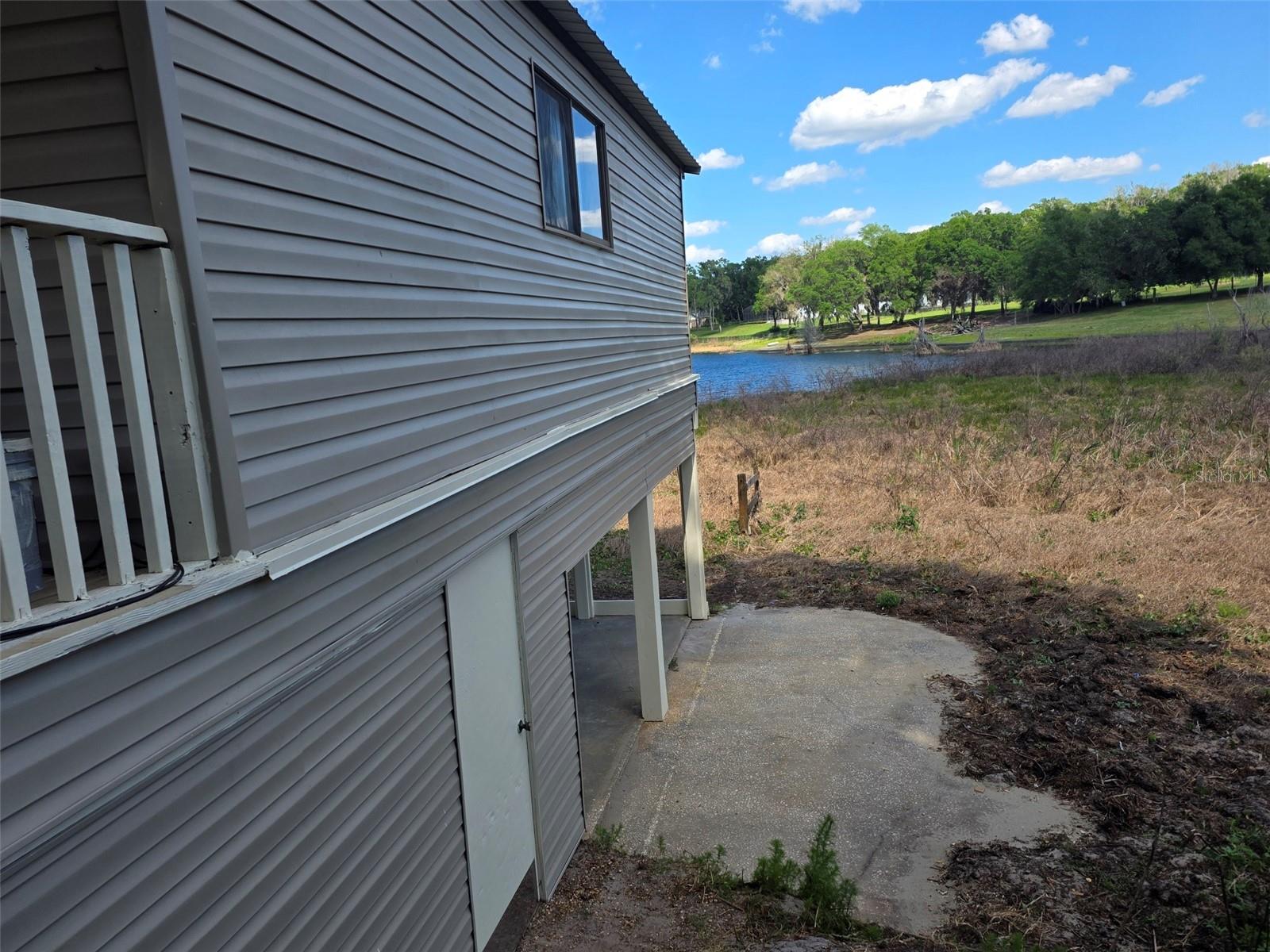 NOT IN SUBDIVISION. UNINCORPORATED - Residential