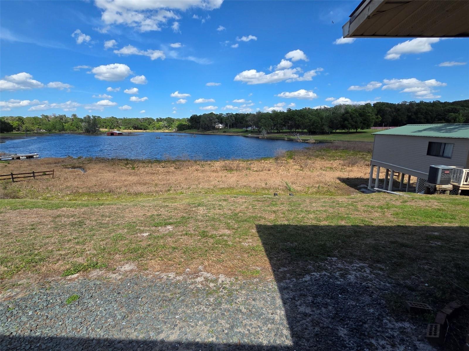 NOT IN SUBDIVISION. UNINCORPORATED - Residential