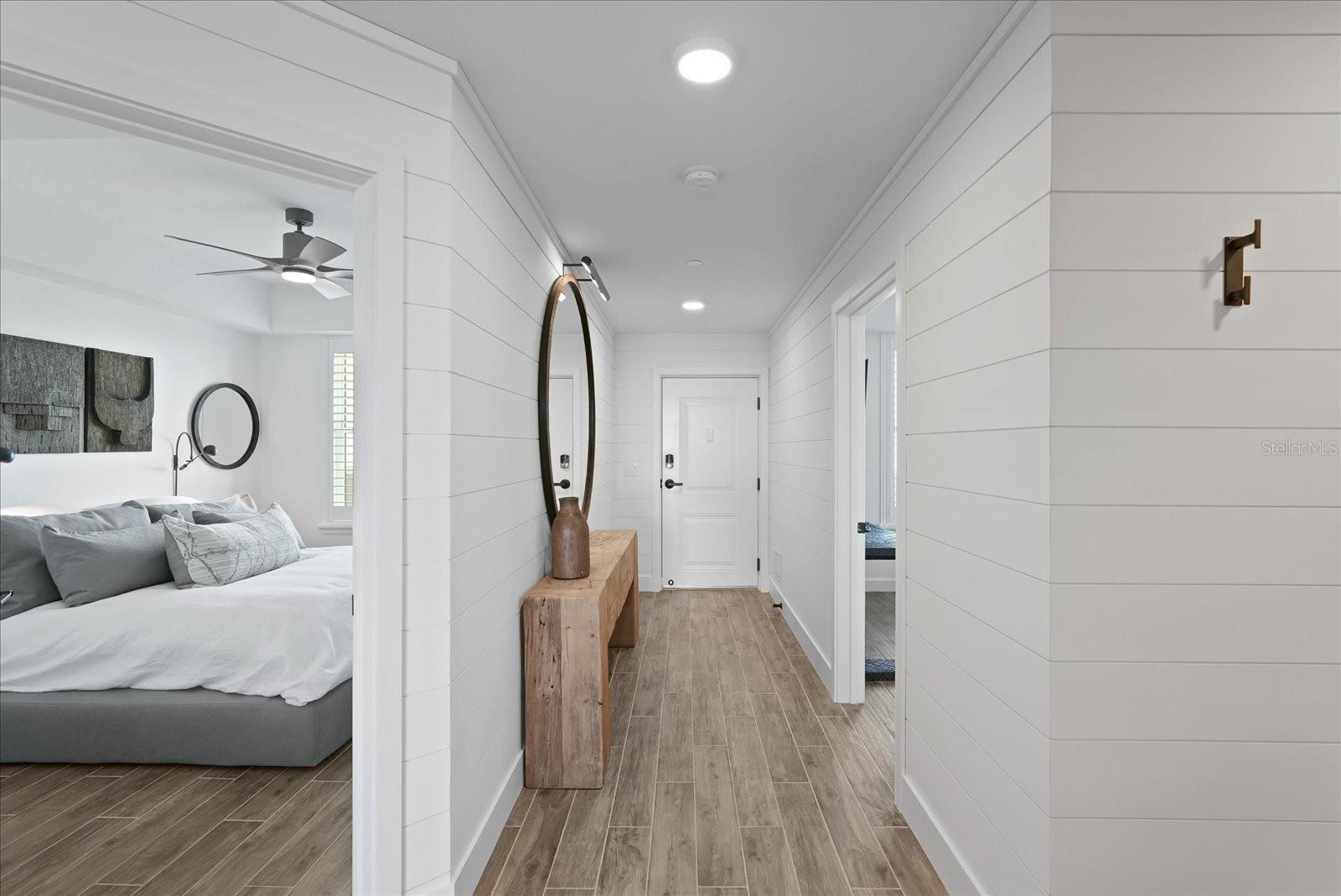 DOLPHIN HARBOUR CONDO - Residential