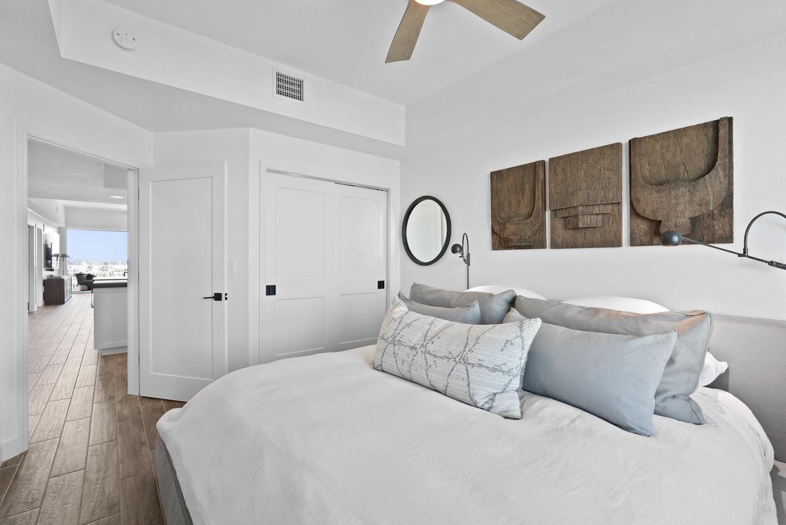 DOLPHIN HARBOUR CONDO - Residential