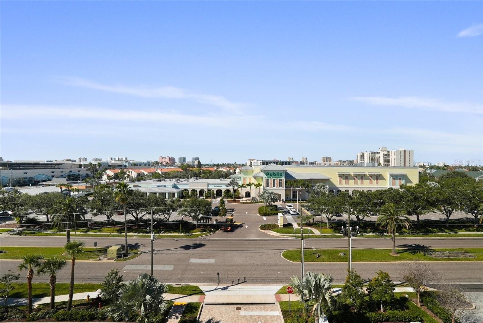 DOLPHIN HARBOUR CONDO - Residential