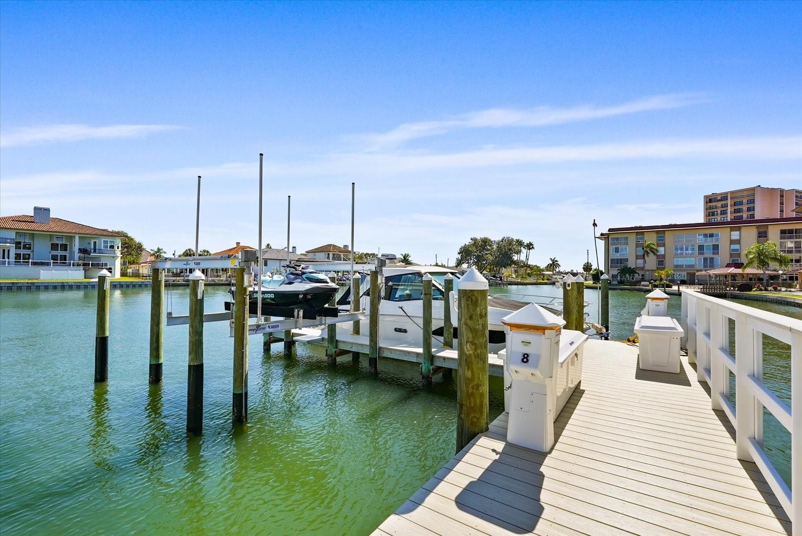 DOLPHIN HARBOUR CONDO - Residential