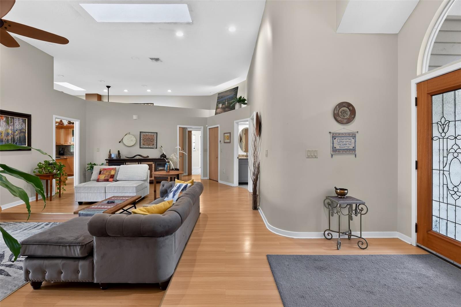 4424 FRIAR TUCK LANE