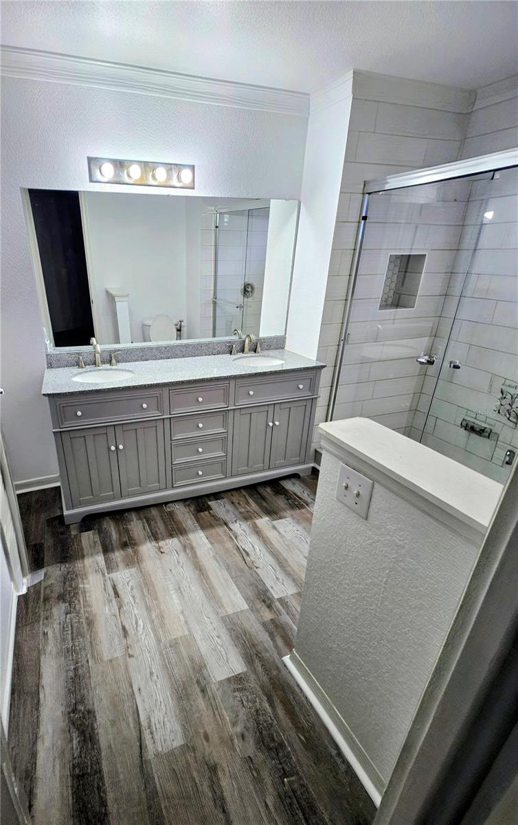 MOSAIC/MILLENIA - Residential