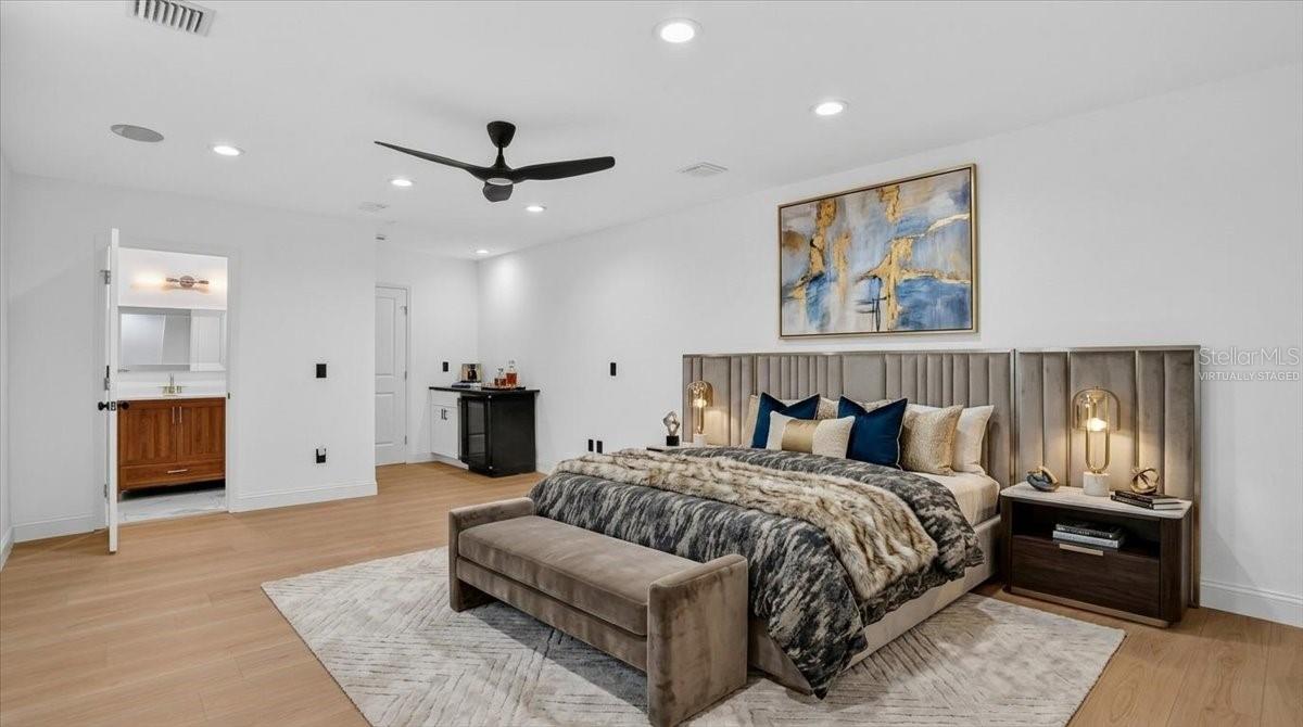 SUNSET PARK - Residential