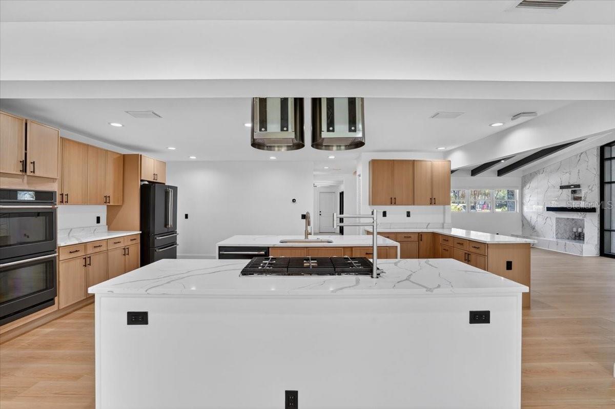 SUNSET PARK - Residential