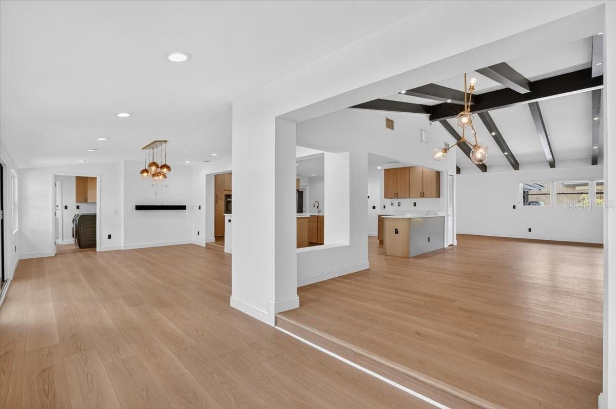 SUNSET PARK - Residential