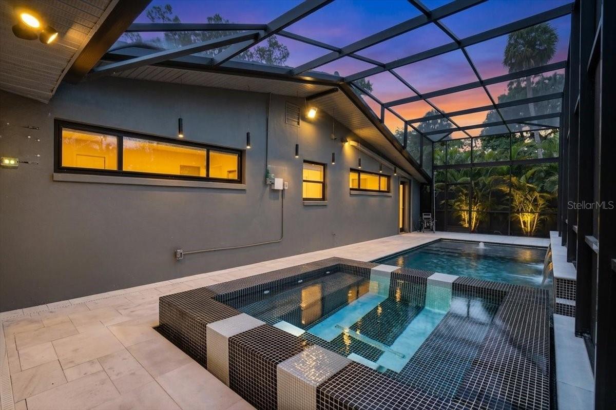 SUNSET PARK - Residential