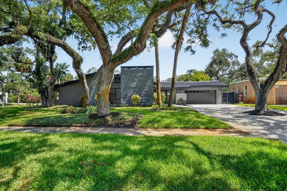 SUNSET PARK - Residential