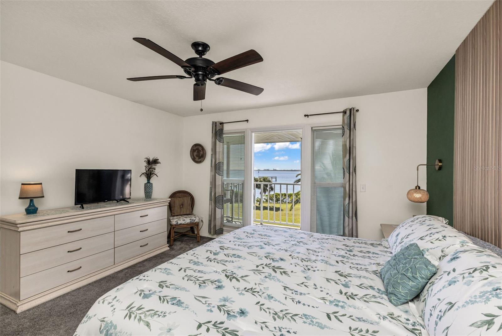 HARBOUR VILLAGE PH 02 - Residential