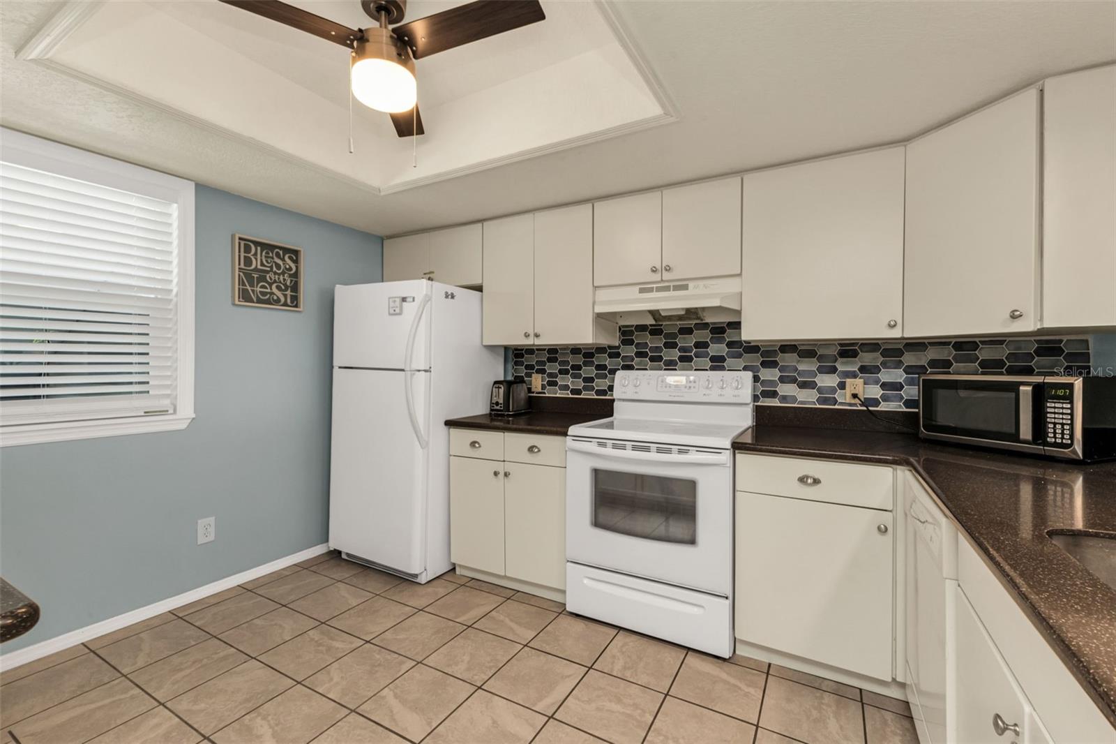 HARBOUR VILLAGE PH 02 - Residential