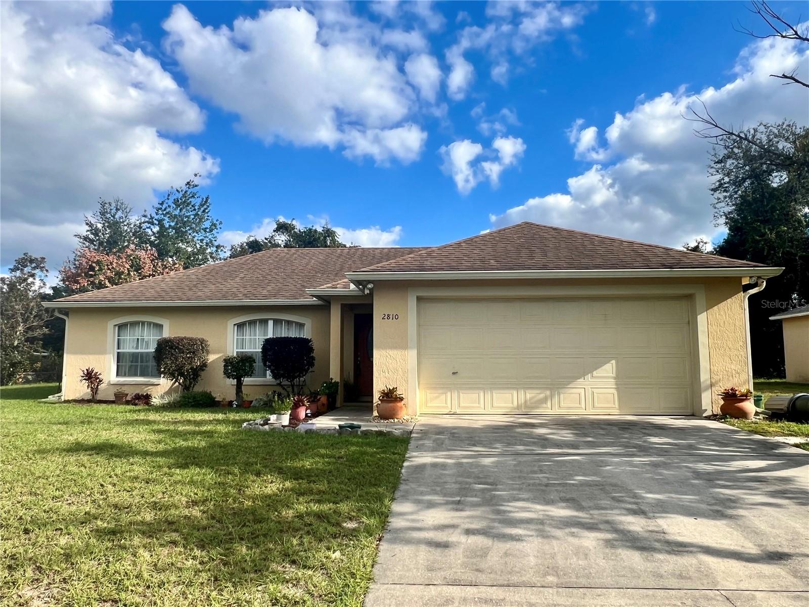 DELTONA LAKES UNIT 39 - Residential Lease