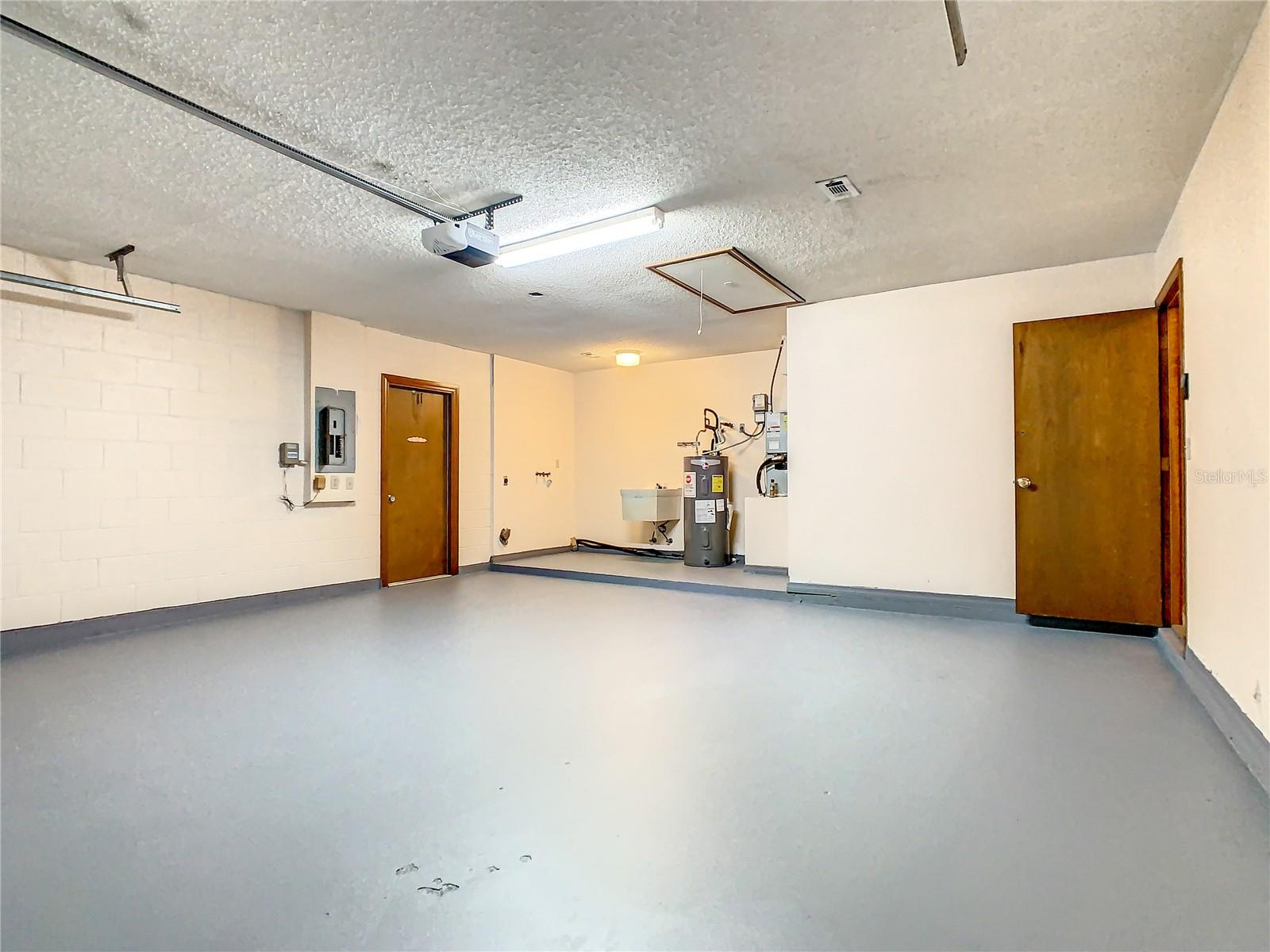 POINCIANA RE-PLAT PT NBRHD 01 VILLAGE 03 - Residential