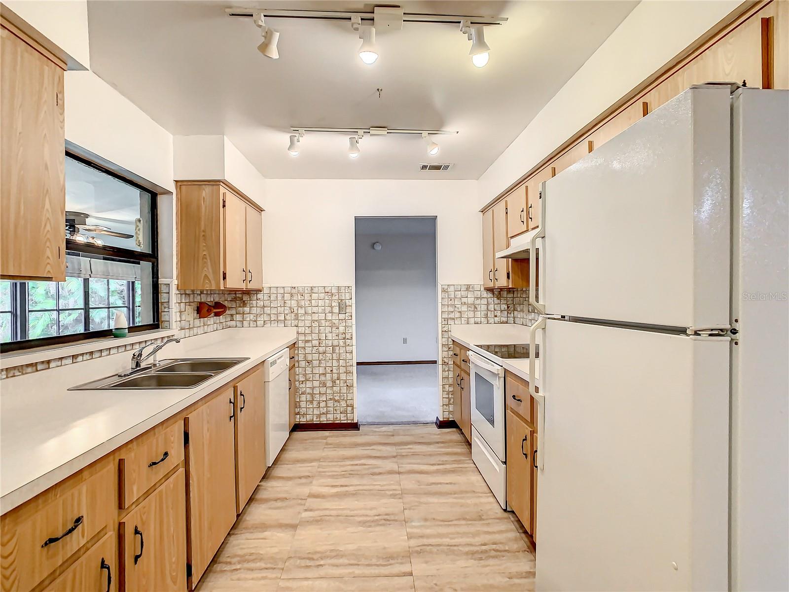 POINCIANA RE-PLAT PT NBRHD 01 VILLAGE 03 - Residential