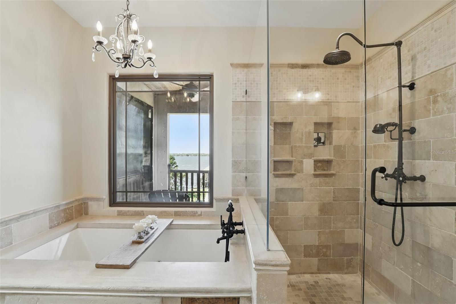 RIVER CLIFF - Residential