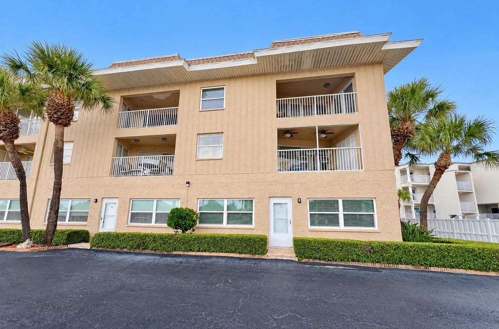 Photo of 3100 Gulf Boulevard #314, Belleair Beach, FL 33786 (MLS # TB8554408)