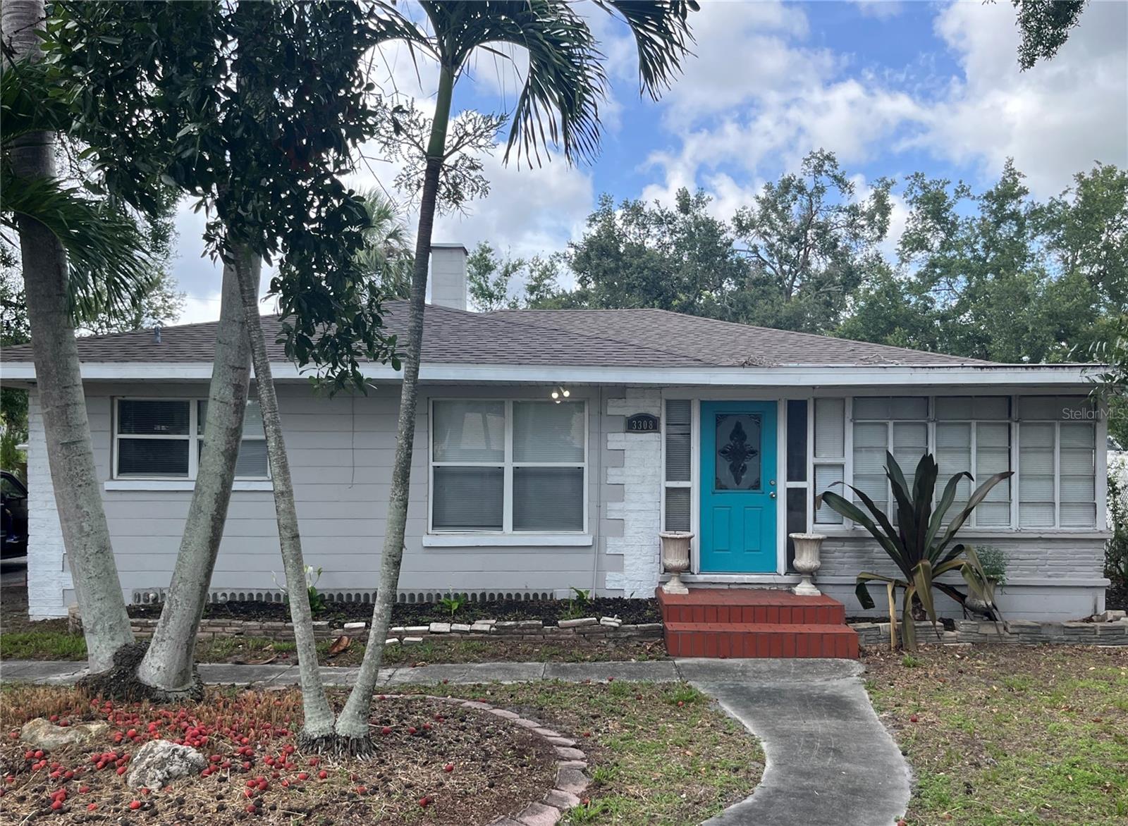 Nestled just moments from the scenic Manatee River, this inviting 3-bedroom home offers comfort, convenience, and classic Florida charm. Step into a bright Florida room filled with natural light—perfect for morning coffee or a cozy reading nook. Inside, you’ll find a well-appointed kitchen with plenty of cabinet space, ideal for all your storage needs. The home also features full-size washer and dryer hookups for added practicality. Whether you're relaxing indoors or enjoying the nearby waterfront, this home blends functionality with a laid-back lifestyle. Call today to view!!