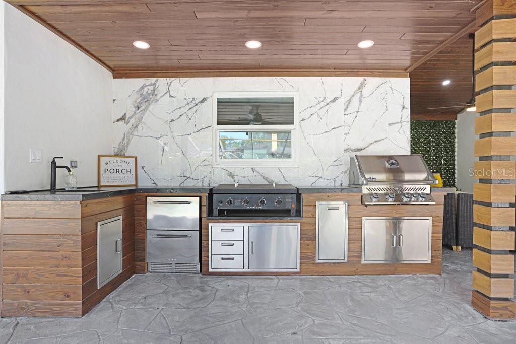 LAKE MAURINE SUB - Residential