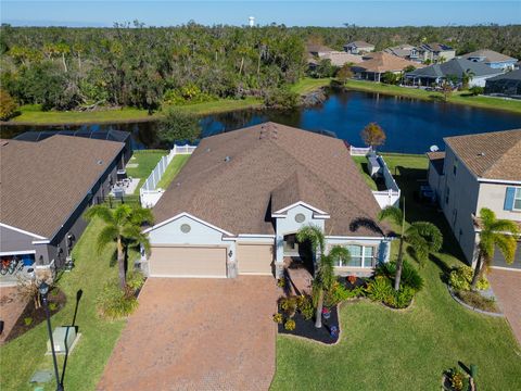 A home in ELLENTON