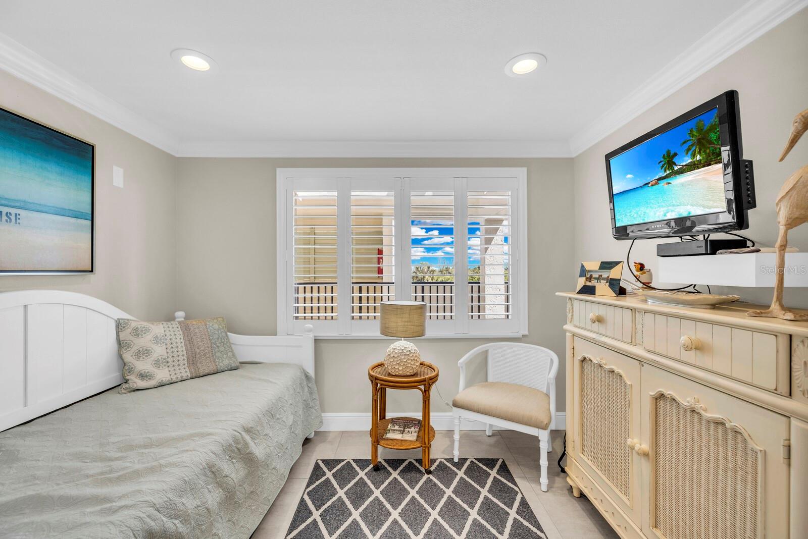 5700 GULF SHORES DRIVE B234