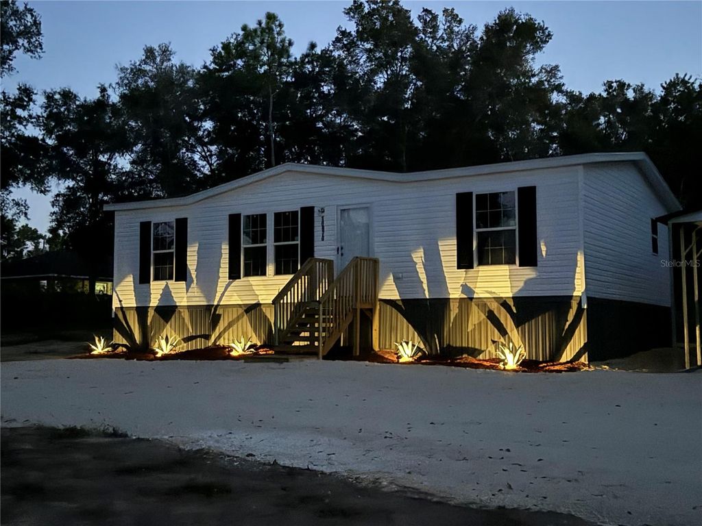 Photo of 10970 NE 109th Street, Archer, FL 32618 (MLS # GC539911)