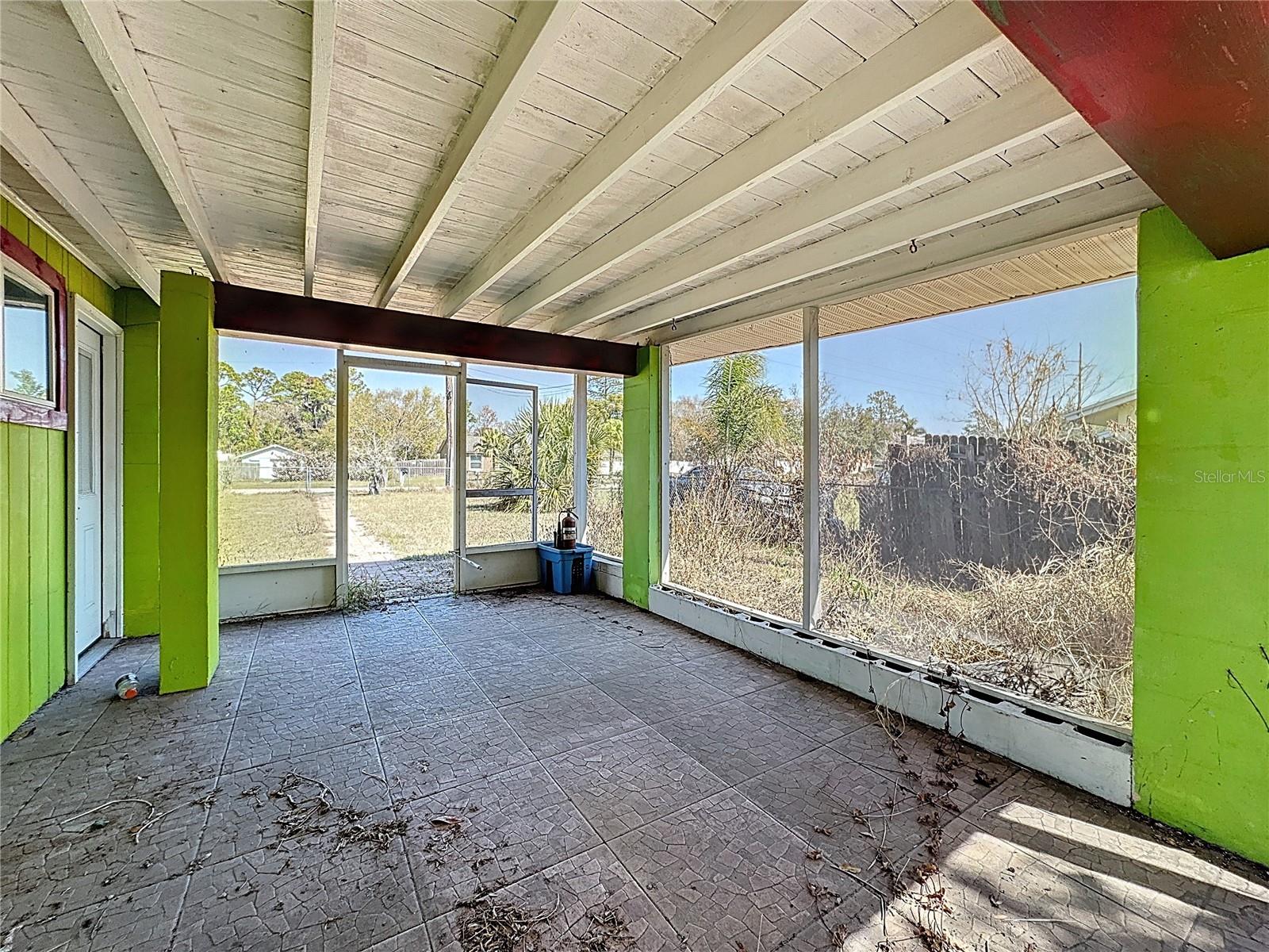 ORLANDO IMPROV CO 02 - Residential