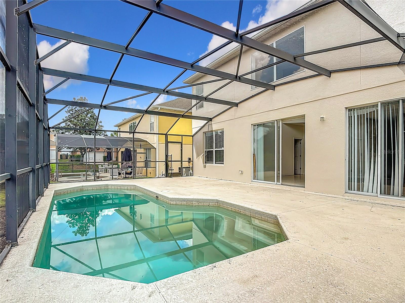 EMERALD ISLAND RESORT PH 5A - Residential