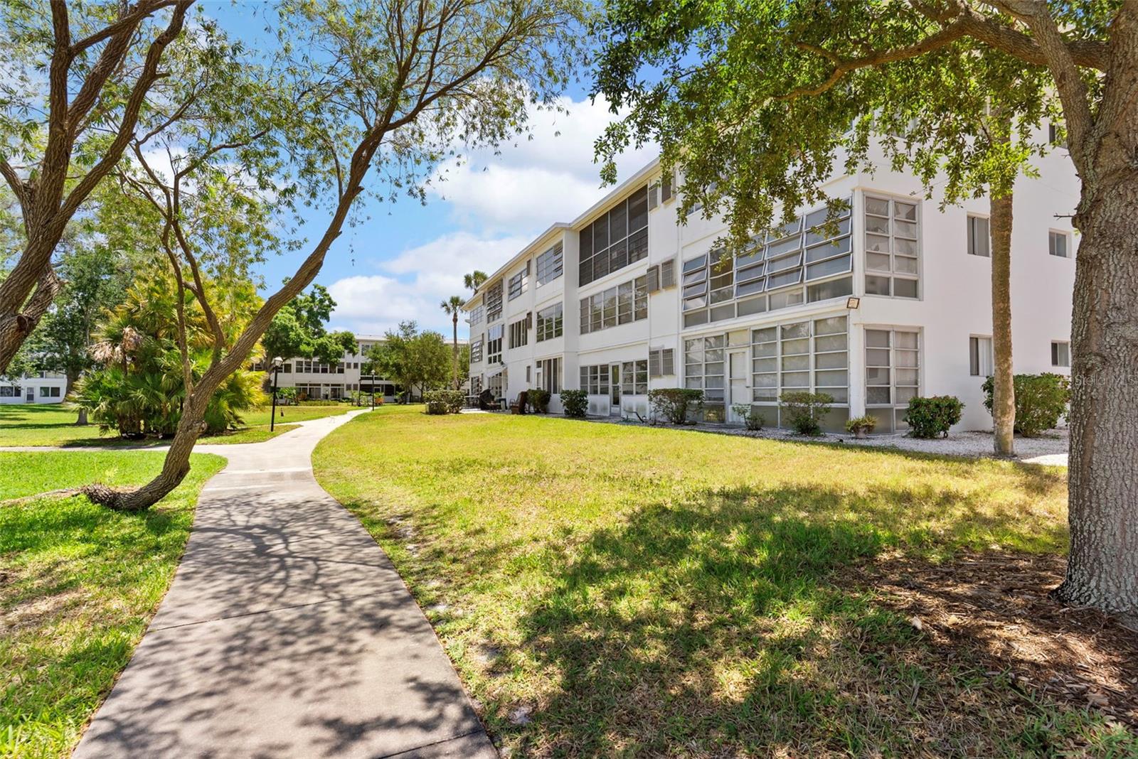 SEMINOLE GARDEN APTS CO-OP - Residential