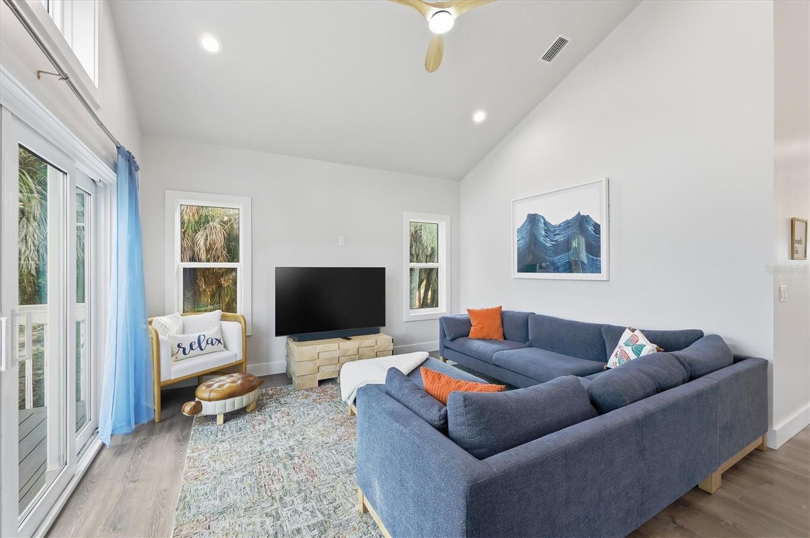 PALM ISLAND ESTATES - Residential