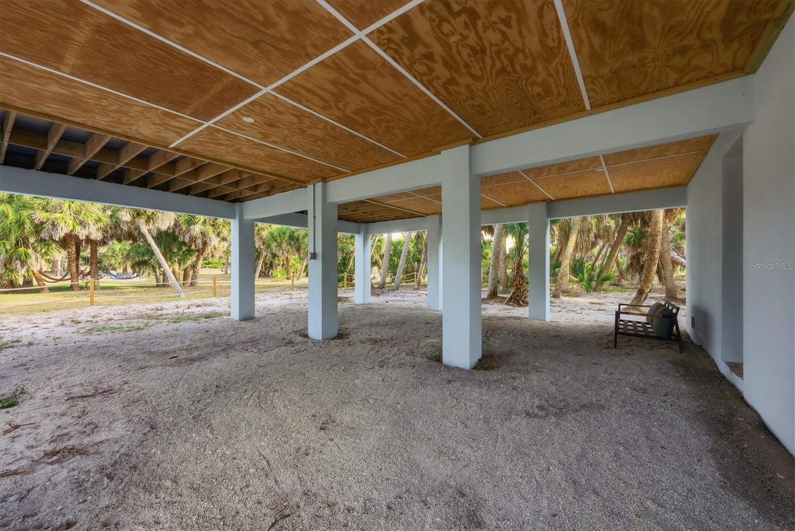 PALM ISLAND ESTATES - Residential