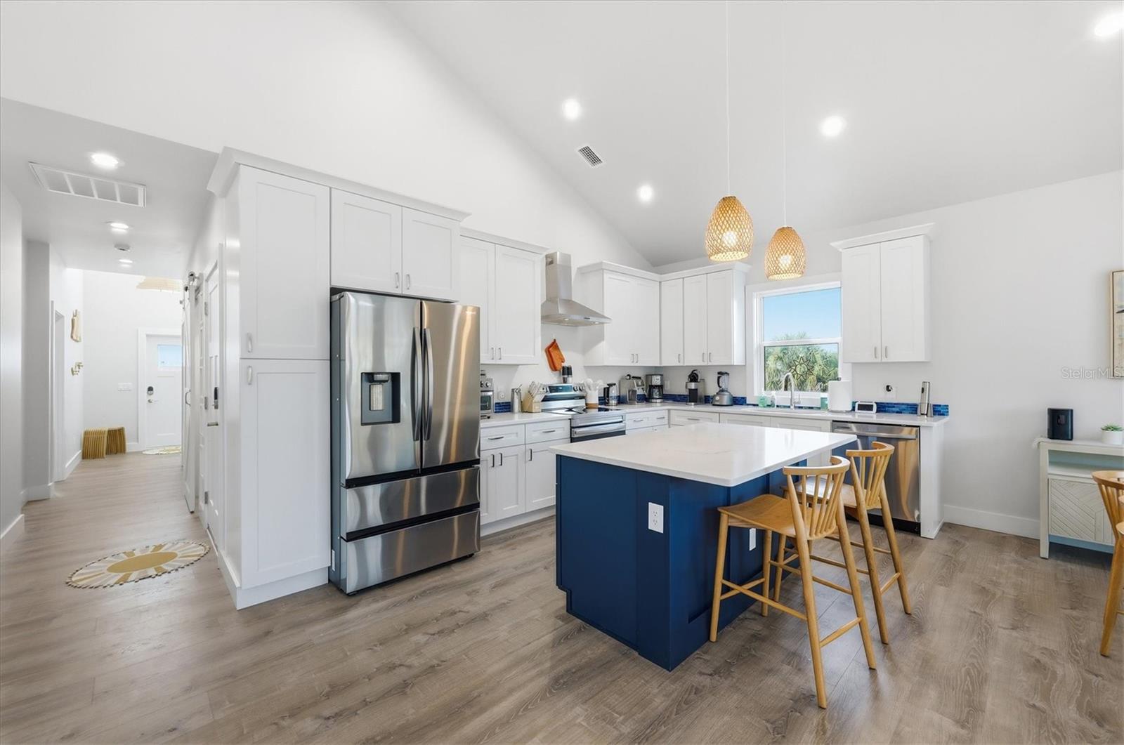 PALM ISLAND ESTATES - Residential