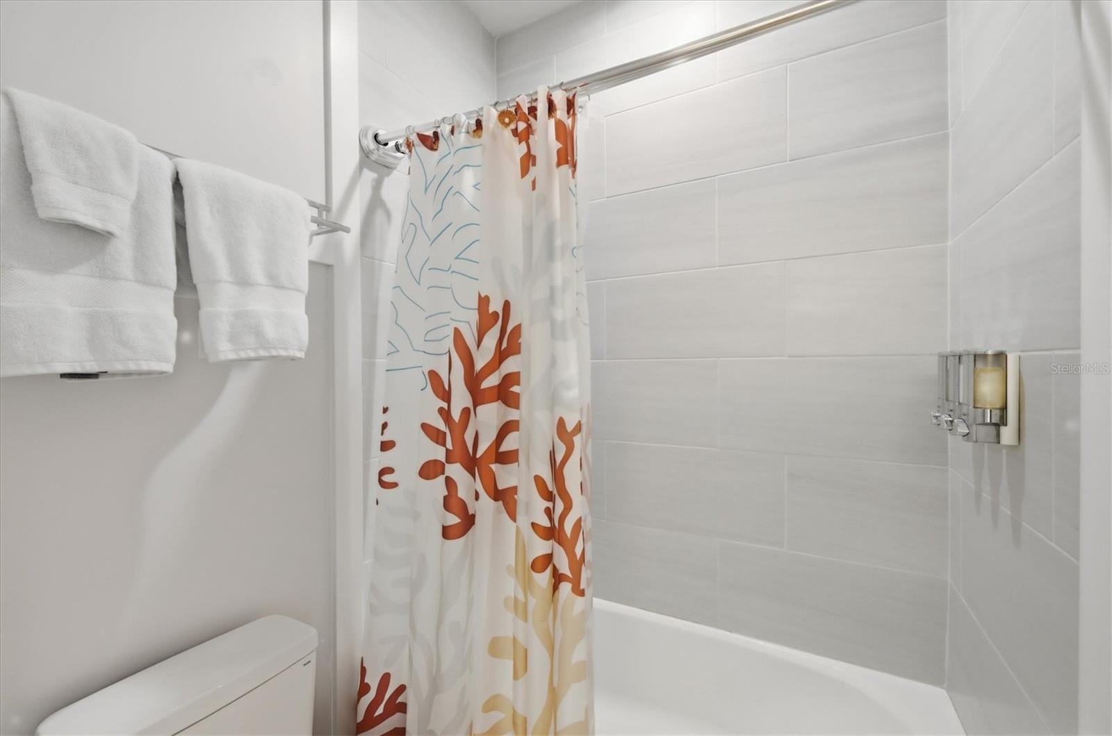 PALM ISLAND ESTATES - Residential