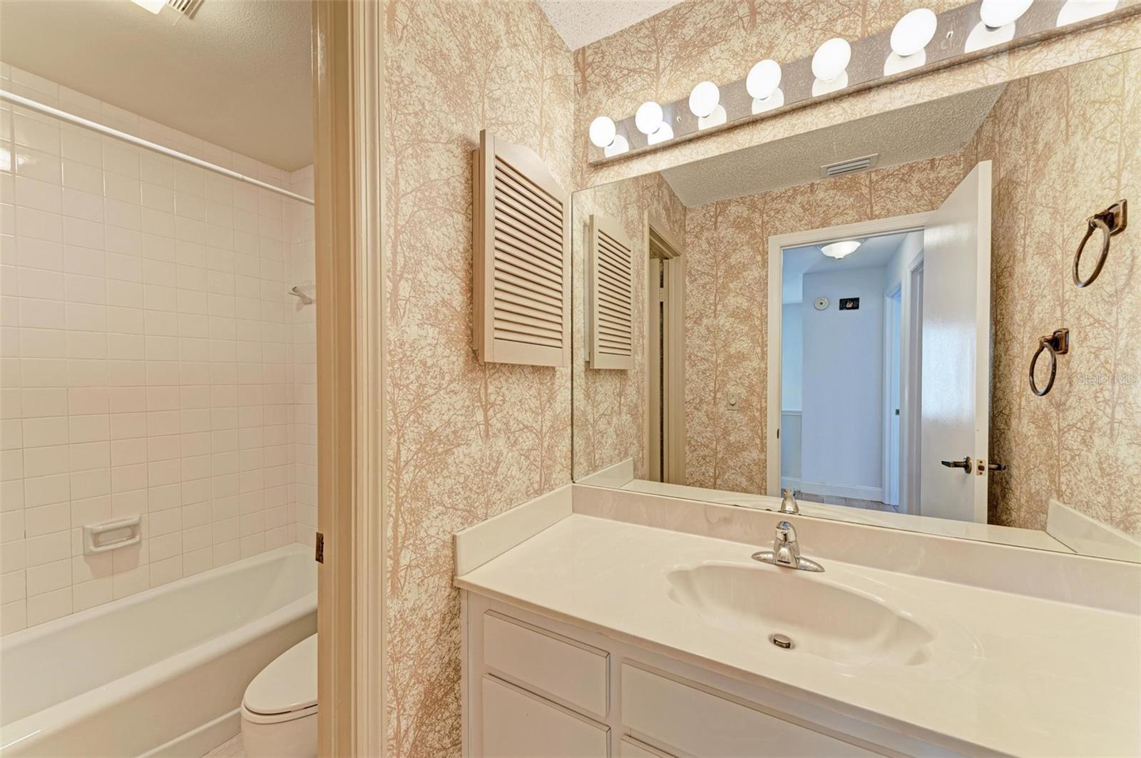 HAWTHORNE POND A CONDO - Residential Lease