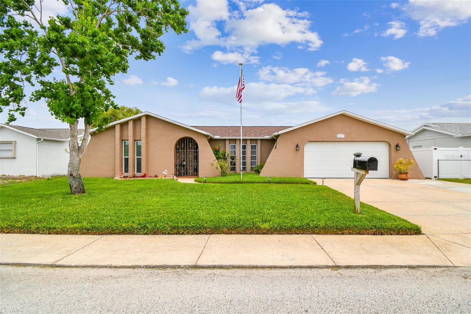 8225 MEDFORD DRIVE