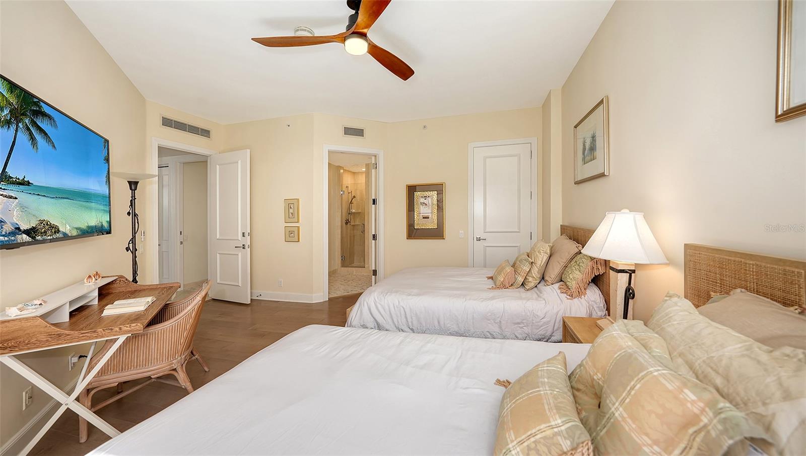 WATER CLUB 01 AT LONGBOAT KEY - Residential