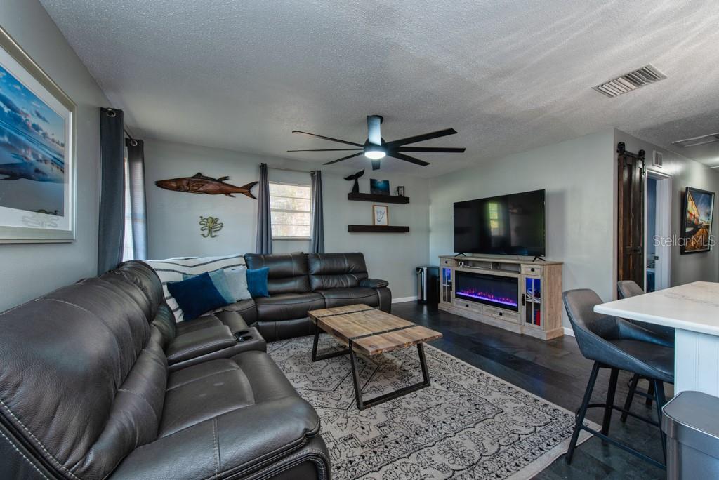 ARDMORE PLACE REP - Residential