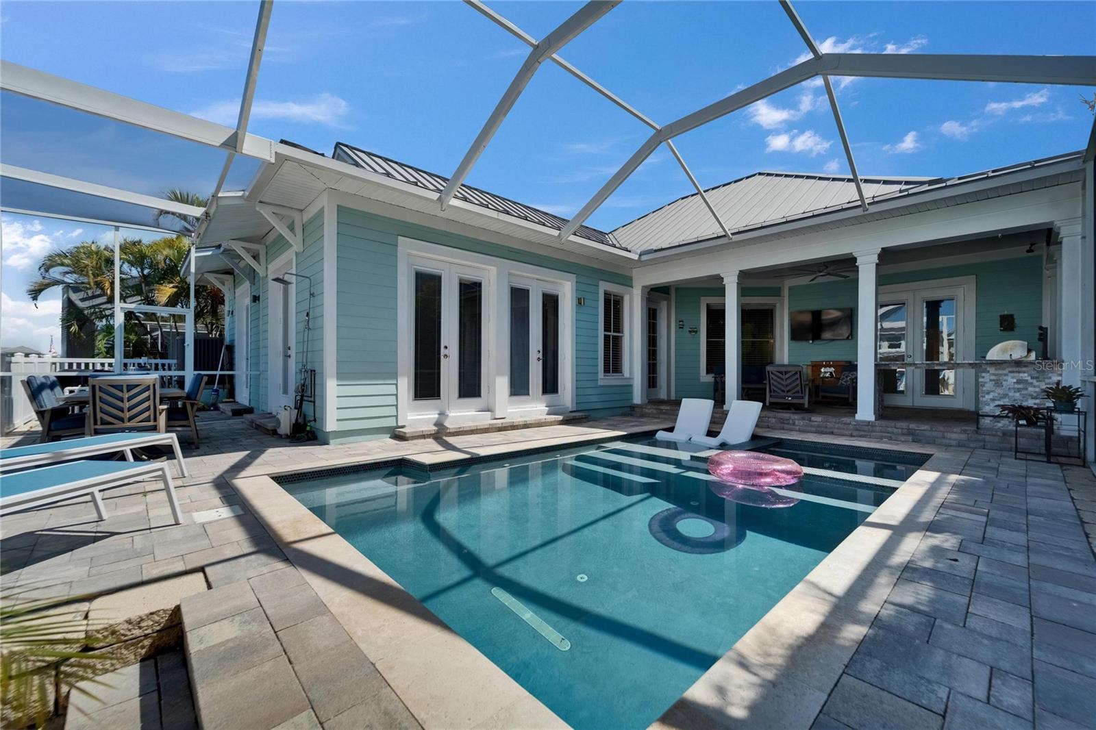 426 ISLEBAY DRIVE